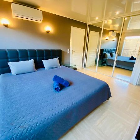 "Le cadre royal" appartement de standing sur quai avec parking Sète Extérieur photo