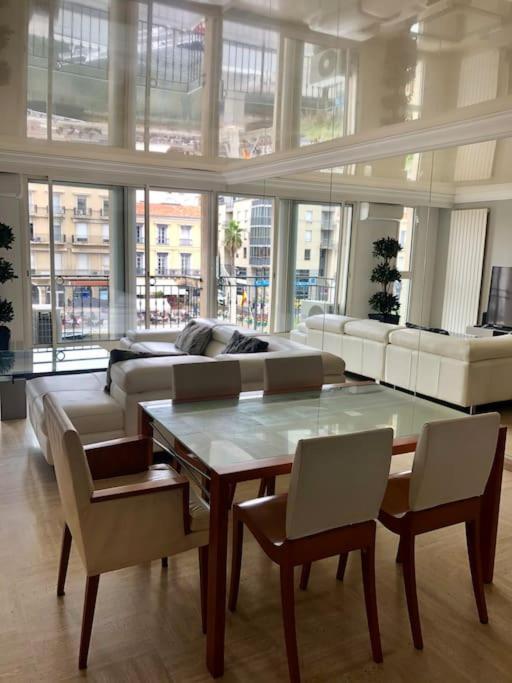 "Le cadre royal" appartement de standing sur quai avec parking Sète Extérieur photo